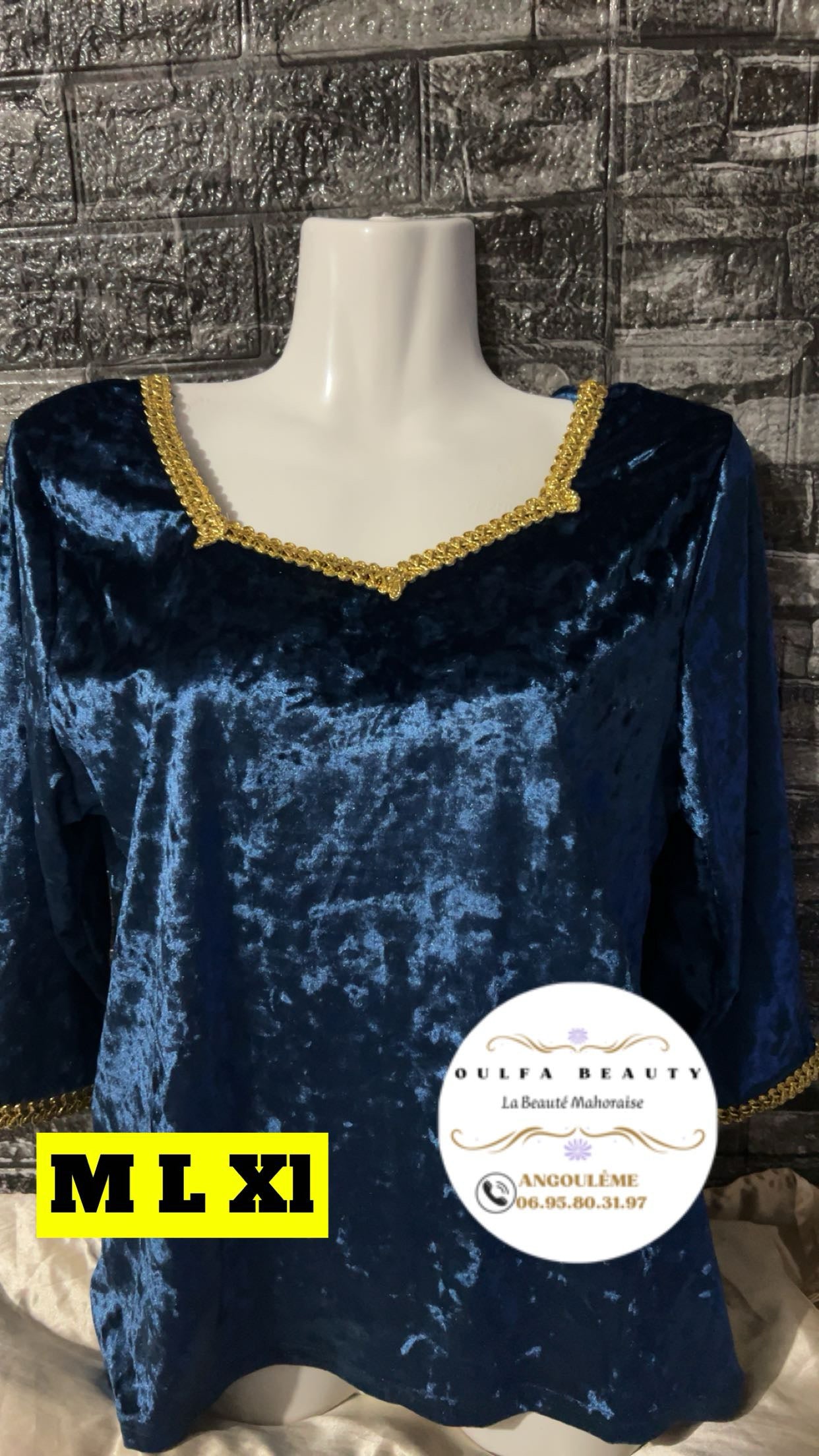 Bodis velours attache derrière